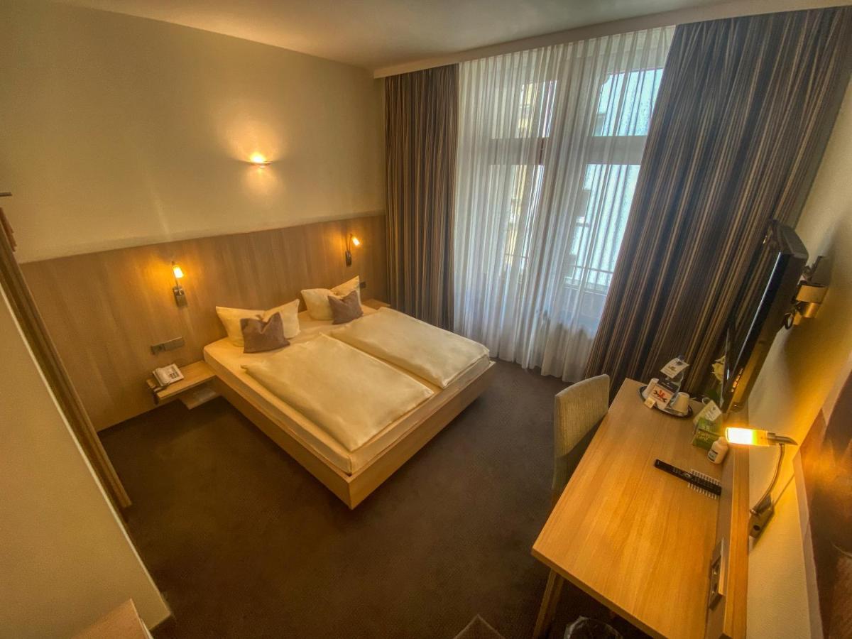 קרלסרוהה City Partner Hotel Berliner Hof מראה חיצוני תמונה