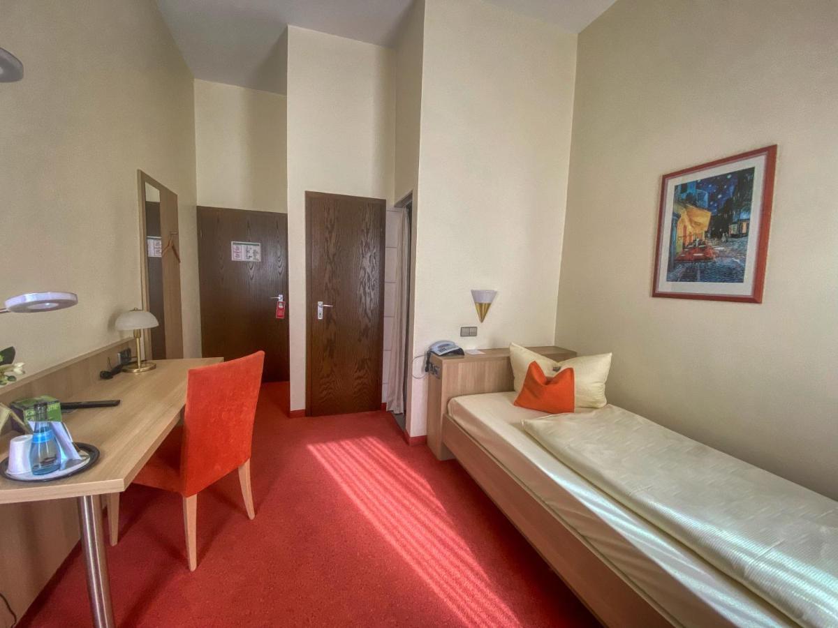 קרלסרוהה City Partner Hotel Berliner Hof מראה חיצוני תמונה